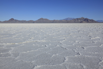 アメリカ ユタ州にある広大な塩の平原ボンネビル・ソルトフラッツ